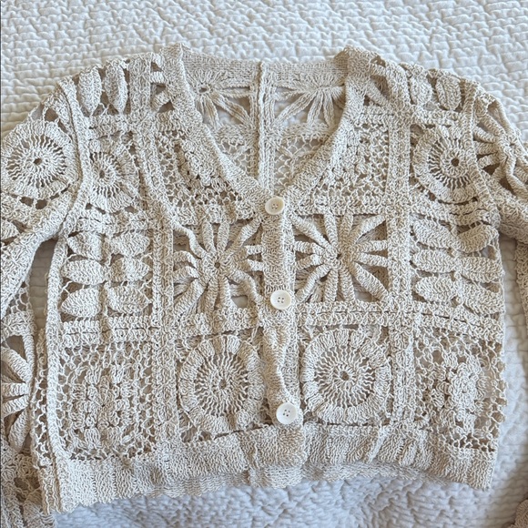 Commense Cream Crochet Cardigan - Picture 2 of 2